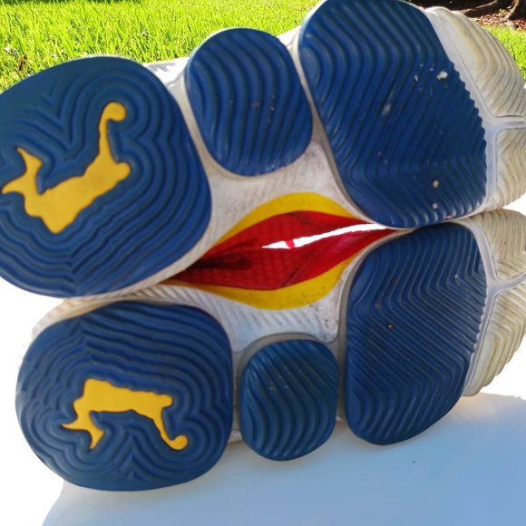 Nike Men's LeBron 16 Low SuperBron Size 8 Red Basketball Shoes Sneakers - Picture 13 of 16